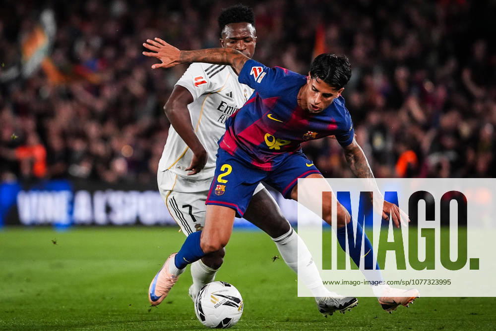 Vinicius Junior (Jr) of Real Madrid and Joao CANCELO of Barcelona during the LaLiga match between FC Barcelona, Barca and Real Madrid CF at Spotify Camp Nou Stadium on May 10, 2026 in Barcelona, Spain. FC Barcelona V Real Madrid CF - LaLiga - ZUMAm308 20260510_zsp_m308_003