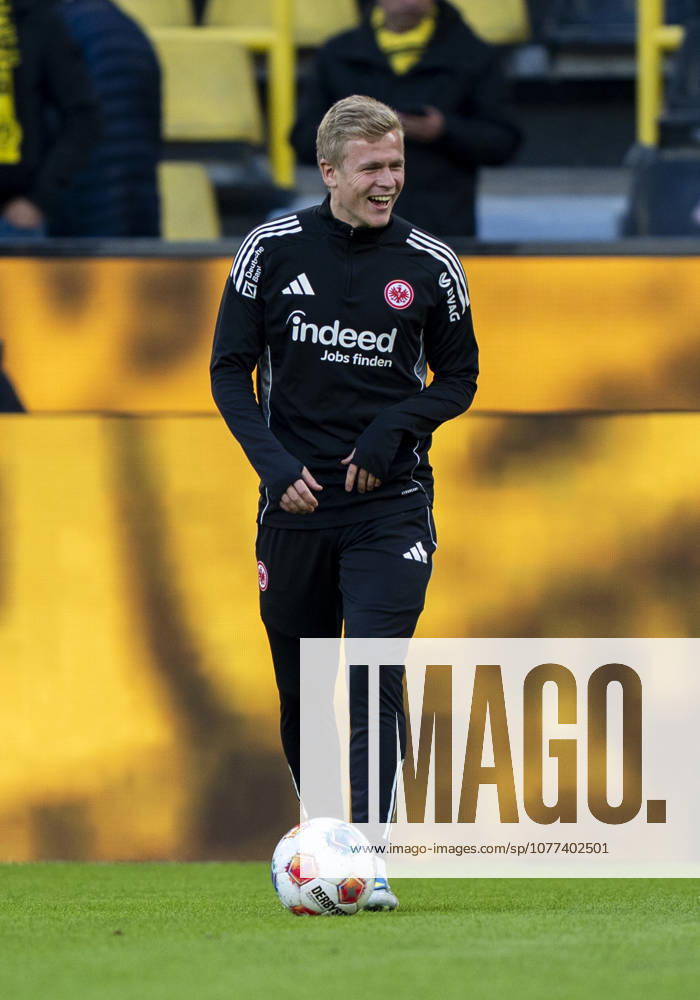 Einzelbild, Single image Jonathan Burkardt Eintracht Frankfurt, 9 Borussia Dortmund Eintracht Frankfurt, 33 Spieltag, 1 Bundesliga in Dortmund, Signal Iduna Park DFL regulations prohibit any use of photographs as image sequences and or quasi video