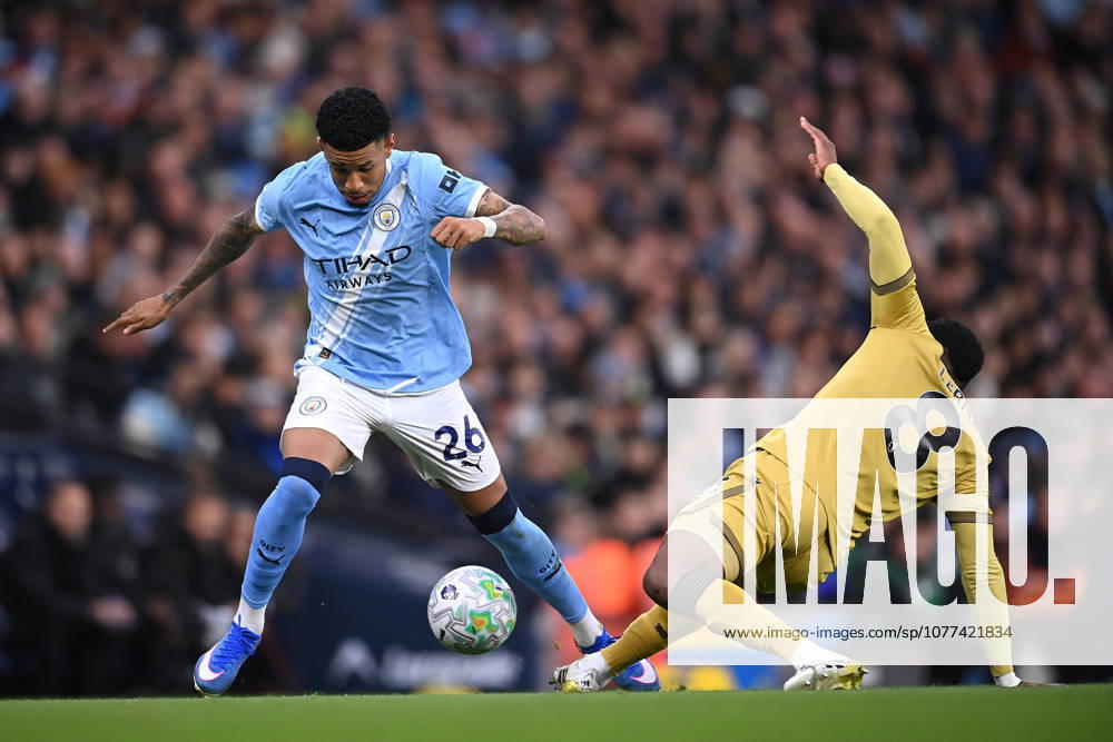 Manchester City v Crystal Palace, Premier League Savio of Manchester City runs with the ball whilst under pressure from Jefferson Lerma of Crystal Palace during the Manchester City v Crystal Palace Premier League match at the Etihad Stadium, Manchester, England on 13 May 2026 Credit: Ben Roberts Every Second Media Editorial use only. All images are copyright Every Second Media Limited. No images may be reproduced without prior permission. All rights reserved. Premier League and Football League images are subject to licensing agreements with Football DataCo Limited. see https: www.football-dataco.com