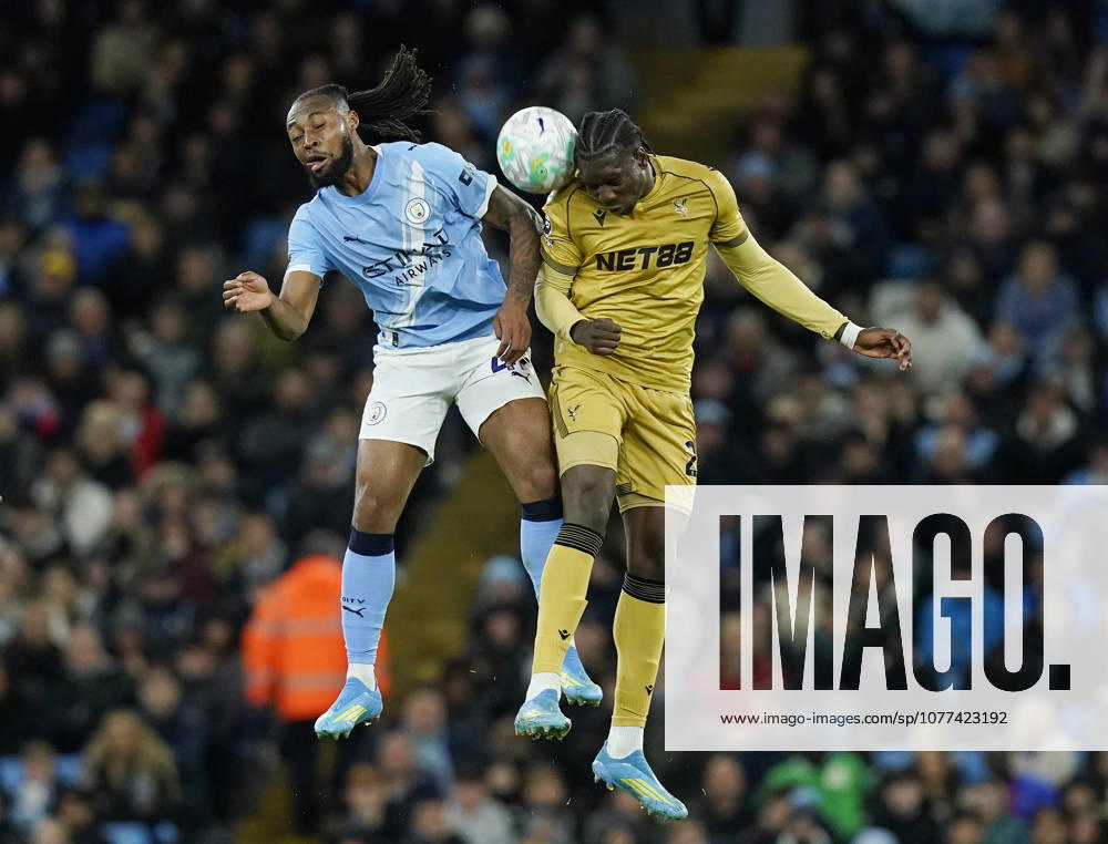 Manchester, England, 13th May 2026. Antoine Semenyo of Manchester City (l) and Jaydee Canvot of Crystal Palace (r) during the Manchester City vs Crystal Palace Premier League match at the Etihad Stadium, Manchester. Picture credit should read: Andrew Yates Sportimage . SPI_052_AY_Man_City_Palace SPI-4799-0050