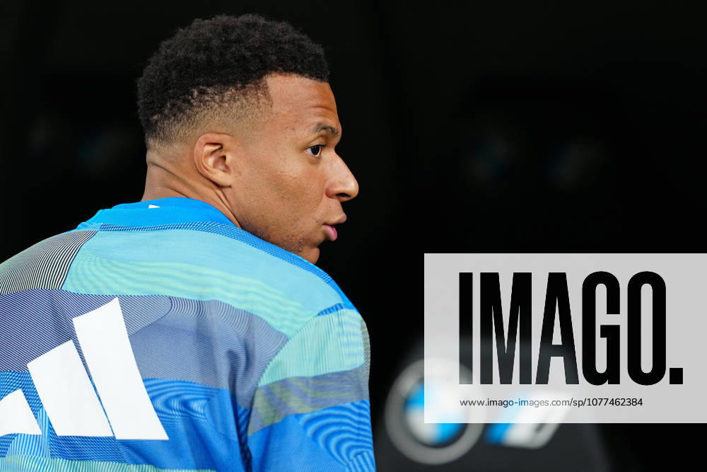 Kylian Mbappà of Real Madrid CF is seen during the warmup prior to the LaLiga EA Sports match between Real Madrid CF and Real Oviedo at the Santiago Bernabà u. Final Score: Real Madrid 2-0 Real Oviedo Madrid Spain - ZUMAs197 20260515_aaa_s197_027
