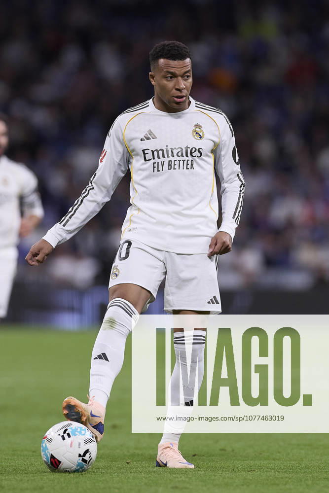Kylian Mbappe of Real Madrid CF is seen in action during the LaLiga EA Sports 2025 2026 week 36 football match between Real Madrid and Real Oviedo at Santiago Bernabeu stadium. Final score; Real Madrid CF 2:0 Real Oviedo Madrid Spain - ZUMAs197 20260514_aaa_s197_576