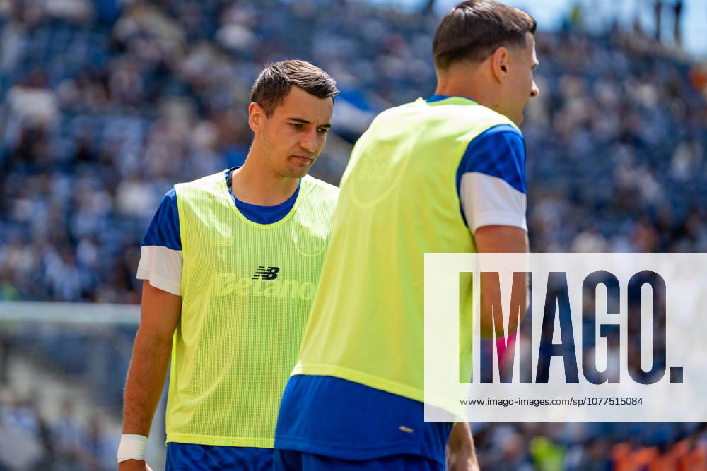 Jakub Kiwior and Jan Bednarek seen during Liga Portugal game between teams of FC Porto and CD Santa Clara at Estadio do Dragao (Kazimier Koper Ball Raw Images) Porto Estadio do Dragao Portugal