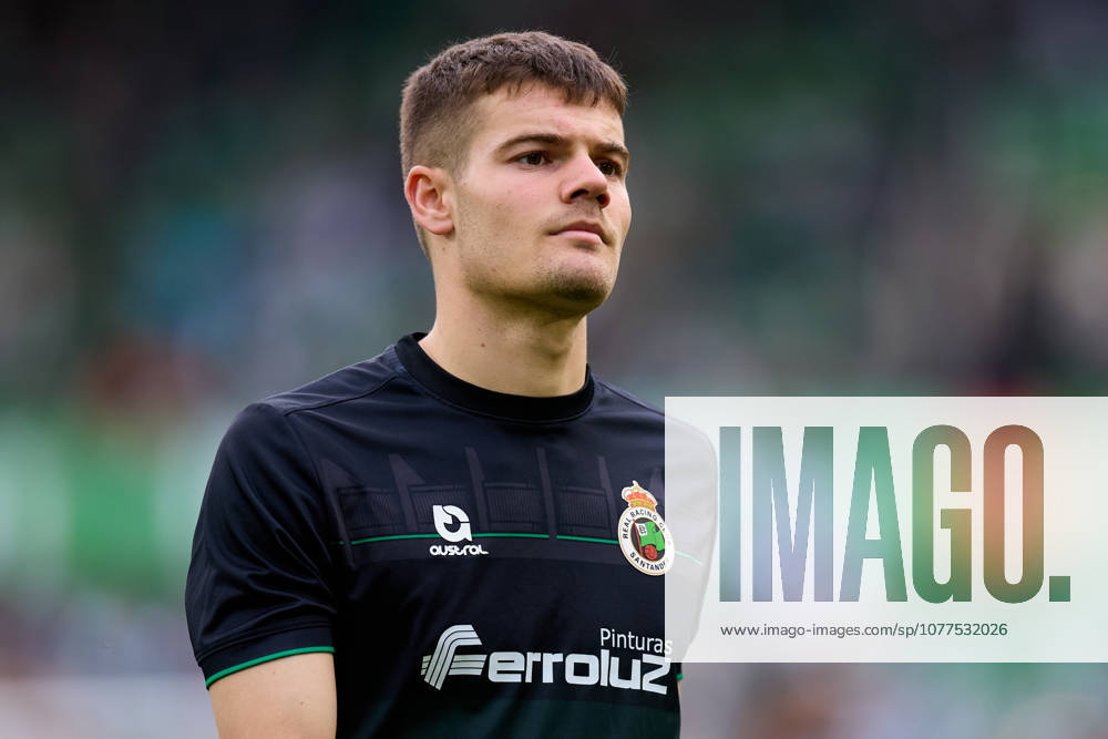 Racing Santander v Real Valladolid - LaLiga Hypermotion Peio Canales of Real Racing Club de Santander looks on prior to the LaLiga Hypermotion match between Racing Santander and Real Valladolid at Campos de de El Sardinero on May 16, 2026, in Santander, Spain. Santander Campos de Sport de El Sardinero Santander Spain RL_RCGSvRVALL_000019