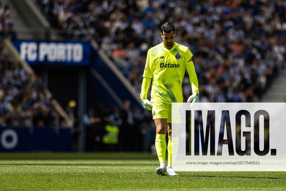 DIOGO COSTA of FC Porto seen during the Liga Portugal Betclic 25 26 match between FC Porto and Santa Clara at Estadio do Dragao on May 16 2026, in Porto, Portugal. Porto Portugal - ZUMAa269 20260516_zsp_a269_036
