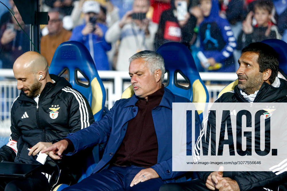 GD Estoril Praia v SL Benfica - Primeira Liga Jose Mourinho, head coach of SL Benfica, during the Primeira Liga match between GD Estoril Praia and SL Benfica at Estadio Antonio Coimbra da Mota in Estoril, Portugal, on May 16, 2026. Lisbon Estoril Portugal