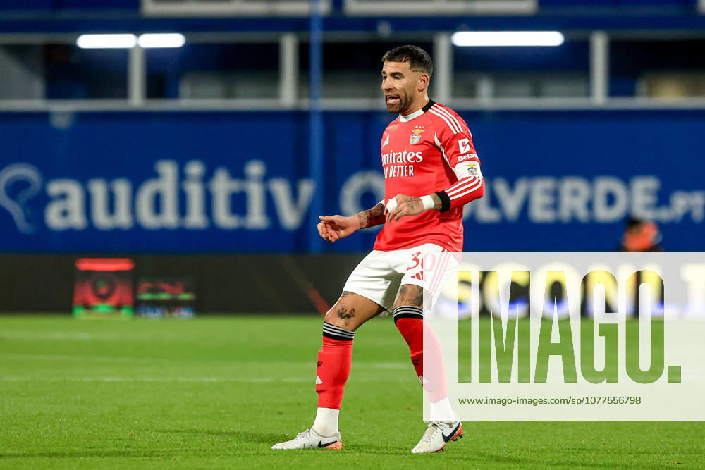 GD Estoril Praia v SL Benfica - Primeira Liga Nicolas Otamendi of SL Benfica in action during the Primeira Liga match between GD Estoril Praia and SL Benfica at Estadio Antonio Coimbra da Mota in Estoril, Portugal, on May 16, 2026. Lisbon Estoril Portugal