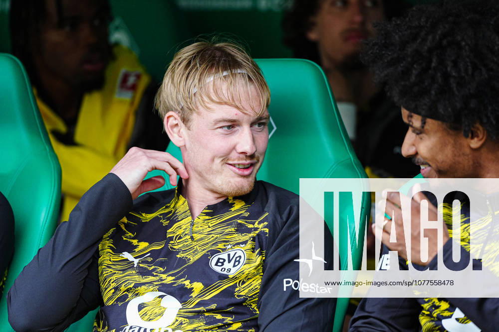 Julian Brandt Borussia Dortmund, 10 GER, SV Werder Bremen vs Borussia Dortmund, Football, Bundesliga, Matchday 30, Season 2025 2026, 16 05 2026 DFL REGULATES PROHIBIT ANY USE OF PHOTOGRAPHS AS IMAGE SEQUENCES AND OR QUASI VIDEO GER, SV Werder Bremen vs Borussia Dortmund, Football, Bundesliga, Matchday 30, Season 2025 2026, 16 05 2026 Bremen