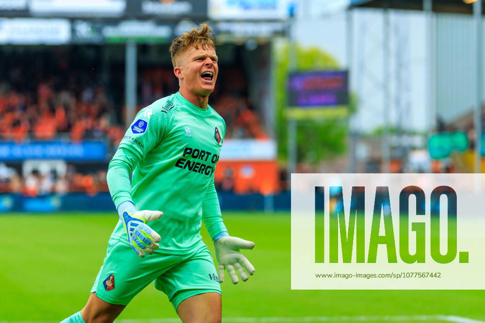2026-05-17 FC Volendam v SC Telstar - Dutch Eredivisie VOLENDAM, NETHERLANDS - MAY 17: Goalkeeper Ronald Koeman Jr. of Telstar during the Dutch Eredivisie match between FC Volendam and SC Telstar at Kras Stadion on May 17, 2026 in Volendam, Netherlands. Volendam Kras Stadion Netherlands Content not available for redistribution in The Netherlands directly or indirectly through any third parties.