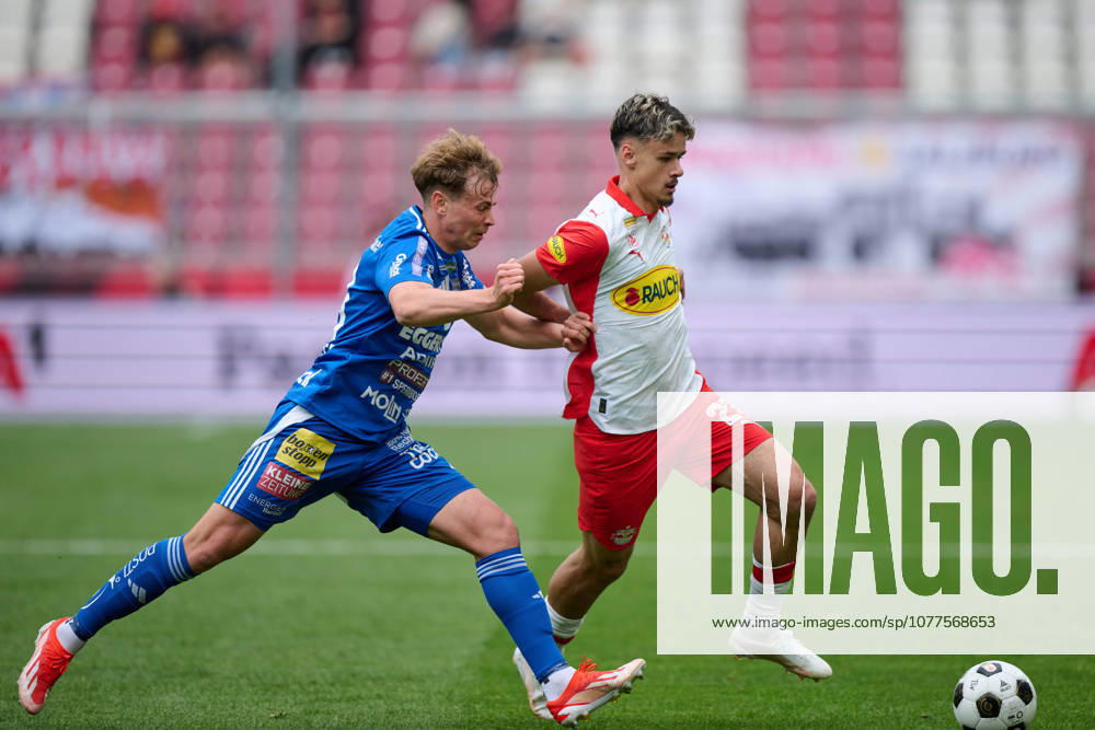 Salzburg, Austria 17 May 2026 Admiral Bundesliga 2025 2026 Sp 32 FC Red Bull Salzburg vs TSV Egger Glas Hartberg In the picture from left in a duel Fabian Wilfinger TSV , Kerim Alajbegovic RB Red Bull Arena