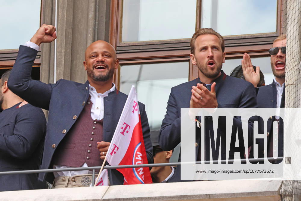 F l Coach Vincent Kompany, 9 Harry Kane, 27 Konrad Laimer, portrait, portrait, Marienplatz, 35 championship title, championship celebration, town hall balcony, town hall, championship trophy, is presented, Lord Mayor Dominik Krause, Football 1 BL FC Bayern Munich 17 05 2026 Allianz Arena PHOTO Mladen Lackovic LakoPress