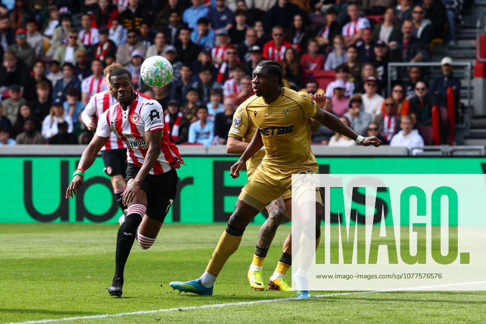 Premier League: Brentford v Crystal Palace LONDON, UK - 17th May 2026: Dango Ouattara of Brentford scores his side s first goal during the Premier League match between Brentford FC and Crystal Palace FC at Gtech Community Stadium London Gtech Community Stadium England United Kingdom