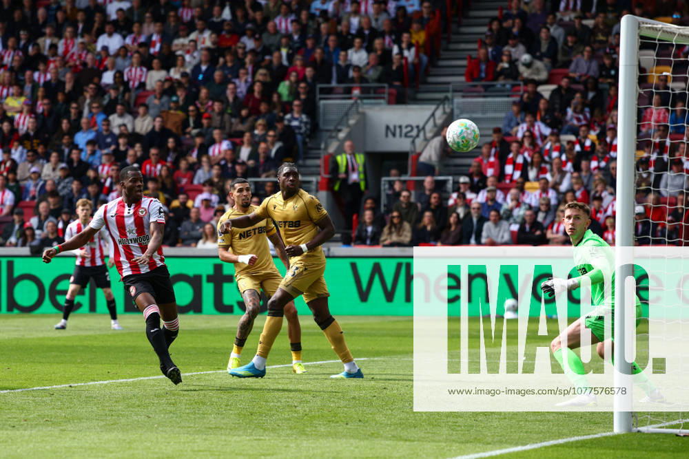 Premier League: Brentford v Crystal Palace LONDON, UK - 17th May 2026: Dango Ouattara of Brentford scores his side s first goal during the Premier League match between Brentford FC and Crystal Palace FC at Gtech Community Stadium London Gtech Community Stadium England United Kingdom