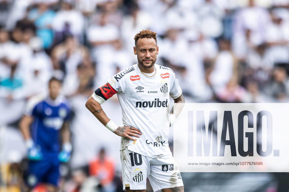 Brasileirao 2026: Santos vs. Coritiba SAO PAULO, BRAZIL - MAY 16: Neymar laments Coritiba s goal in the match between Santos and Coritiba, valid for the Sixteenth round of the Brasileirao 2026, this Sunday (17), at Neo Quimica Arena, SP, Brazil on May 17, 2026.