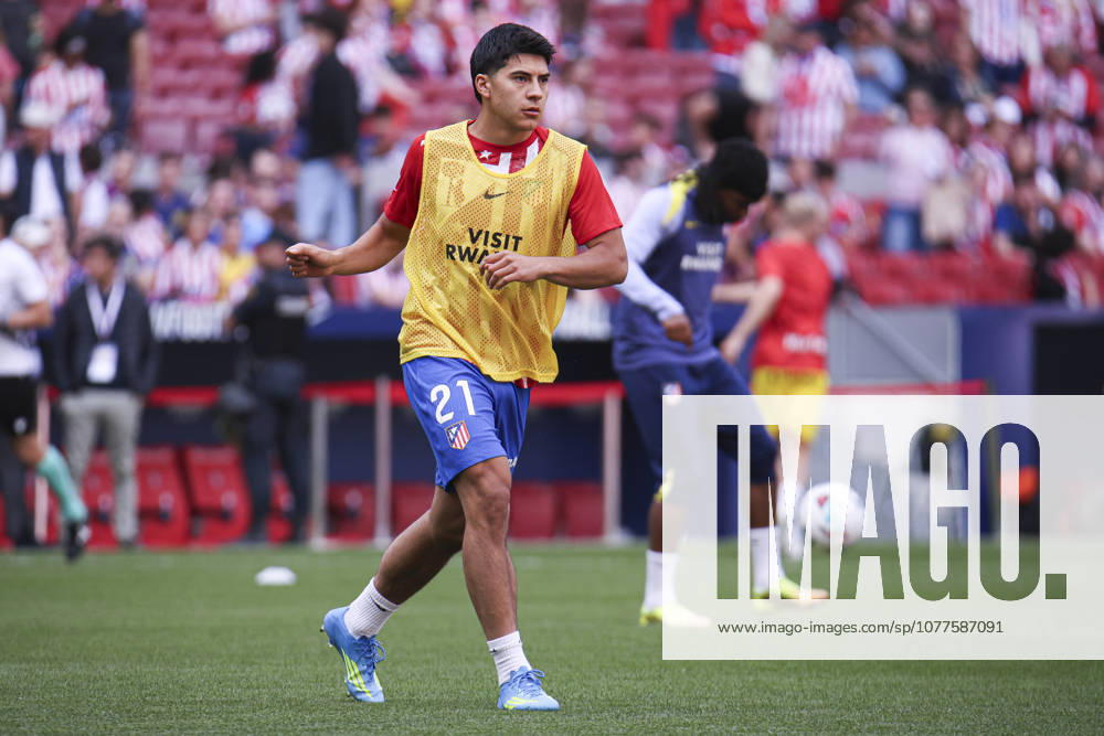Atletico de Madrid vs Girona, on the 37th matchday of the 2025 26 Spanish First Division May 17, 2026, Madrid, Spain Obed Vargas is warm up during the Spanish championship LaLiga football match between Atletico de Madrid and Girona CF on 17 May 2026 at Estadio Santiago Bernabeu in Madrid, Spain Madrid, Spain Madrid Madrid, Spain Madrid Madrid Spain