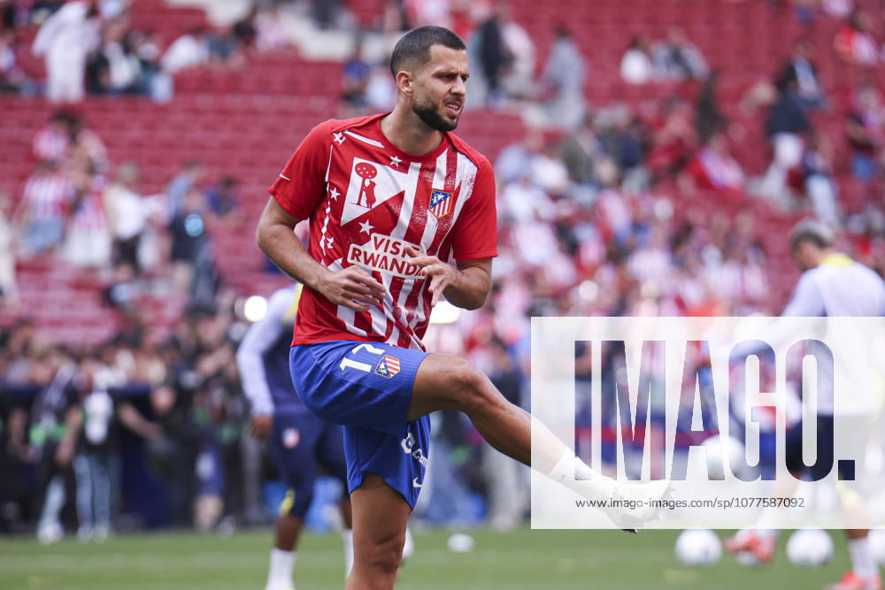 Atletico de Madrid vs Girona, on the 37th matchday of the 2025 26 Spanish First Division May 17, 2026, Madrid, Spain Hancko is warm up during the Spanish championship LaLiga football match between Atletico de Madrid and Girona CF on 17 May 2026 at Estadio Santiago Bernabeu in Madrid, Spain Madrid, Spain Madrid Madrid, Spain Madrid Madrid Spain