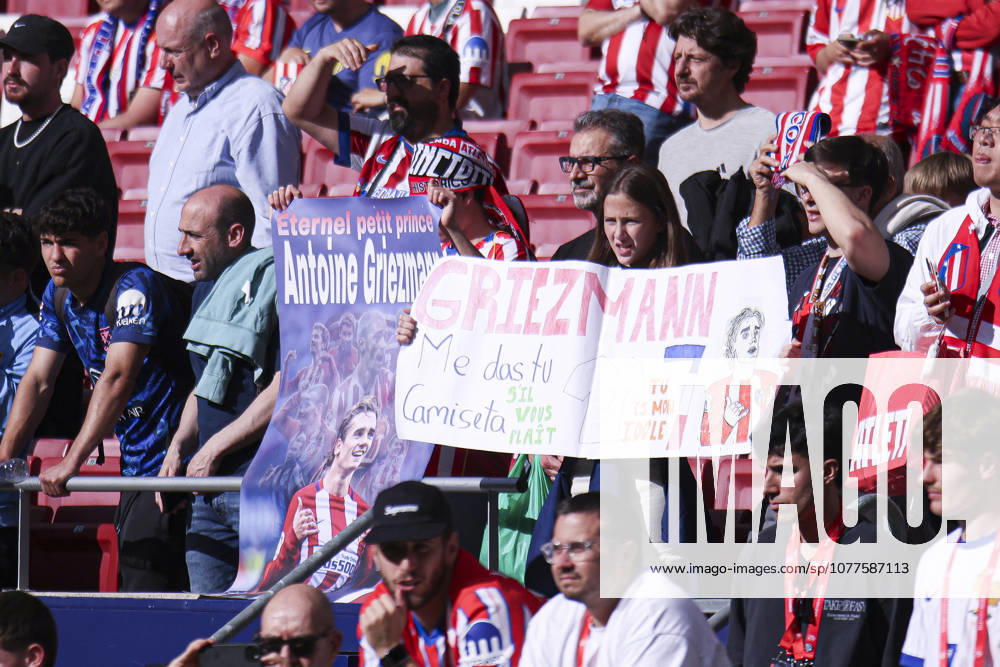 Atletico de Madrid vs Girona, on the 37th matchday of the 2025 26 Spanish First Division May 17, 2026, Madrid, Spain Fans saies bye to Griezmann during the Spanish championship LaLiga football match between Atletico de Madrid and Girona CF on 17 May 2026 at Estadio Santiago Bernabeu in Madrid, Spain Madrid, Spain Madrid Madrid Madrid Spain