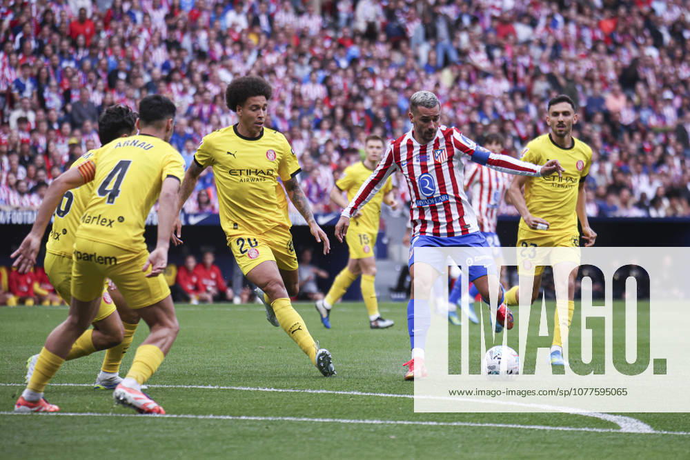 Atletico de Madrid vs Girona, on the 37th matchday of the 2025 26 Spanish First Division May 17, 2026, Madrid, Spain Grieszmann is defended by Arnau Martinez and Witsel during the Spanish championship LaLiga football match between Atletico de Madrid and Girona CF on 17 May 2026 at Estadio Santiago Bernabeu in Madrid, Spain Madrid, Spain Madrid Madrid, Spain Madrid Madrid Spain