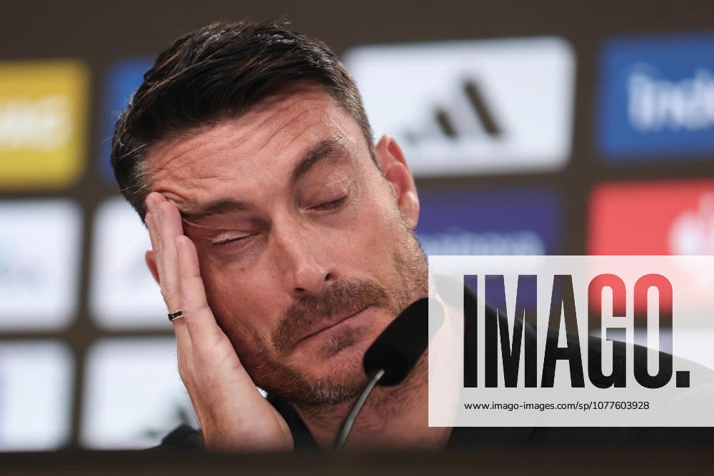 Soccer 1 Bundesliga Eintracht Frankfurt VfB Stuttgart on 16 05 2026 at Deutsche Bank Park in Frankfurt Coach Albert Riera Frankfurt dissatisfied, disappointed, disappointed, dejected at the press conference MH