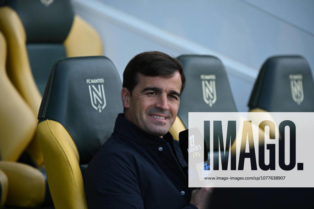 - 2025 - 2026 Carles Martinez entraineur du Toulouse FC