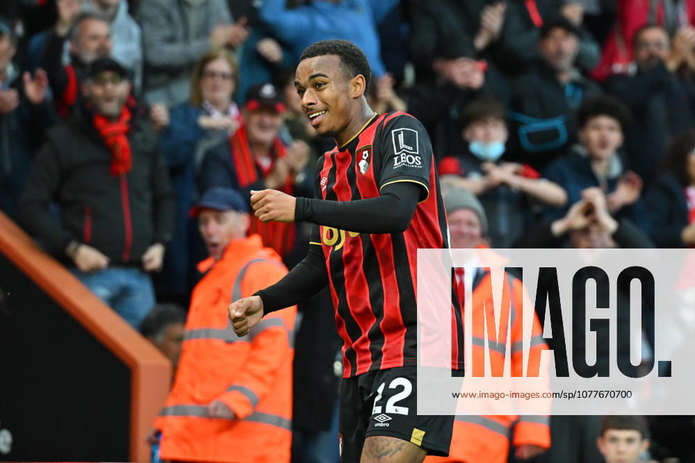 Bournemouth v Manchester City, Premier League Goal 1-0 - Eli Junior Kroupi (22) of AFC Bournemouth celebrates scoring the opening goal during the Premier League match between Bournemouth and Manchester City at the Vitality Stadium, Bournemouth, UK on 19 May 2026. Bournemouth Vitality Stadium Dorset UK Editorial use only DataCo restrictions apply See www.football-dataco.com ,