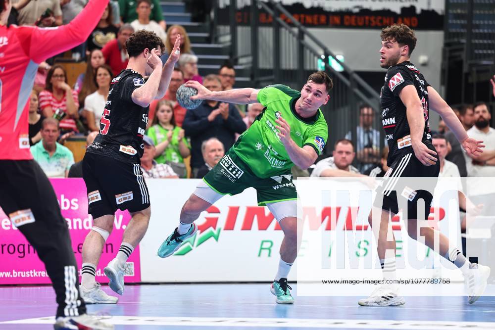 Goal throw by Josip Simic HSG Wetzlar, 10 GER, HSG Wetzlar vs HC Erlangen, Handball, 1 Bundesliga, Matchday 32, Season 2025 2026, 23 05 2026 GER, HSG Wetzlar vs HC Erlangen, Handball, 1 Bundesliga, Matchday 32, Season 2025 2026, 23 05 2026 Wetzlar