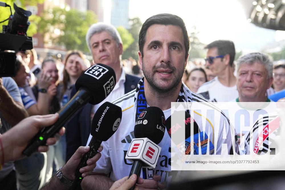 Enrique Riquelme attends the Media outside the stadium ahead the Spanish League, LaLiga EA Sports, football match played between Real Madrid and Athletic Club at Bernabeu stadium on May 23, 2026, in Madrid, Spain. Madrid Spain - ZUMAa181 20260523_zaa_a181_031