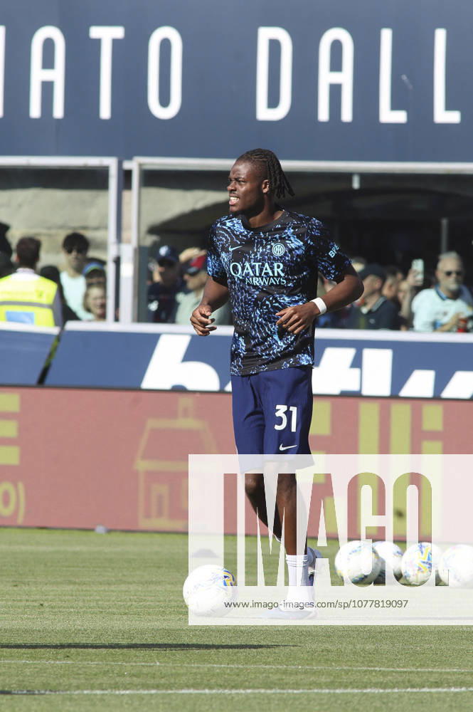 FOOTBALL - Serie A - Bologna FC vs Inter Milan - FC Internazionale Photo by IPA ABACAPRESS.COM85031113 - Yann Aurel Bisseck of Inter FC during warms up before Bologna FC vs FC Inter, 38th Serie A Enilive 2025-26 game at Renato dall Ara stadium in Bologna (BO), Italy, on May 23, 2026. Bologna Italy