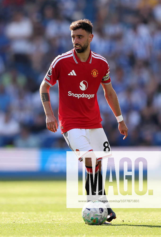 Brighton and Hove, England, 24th May 2026. Bruno Fernandes of Manchester United, ManU during the Brighton and Hove Albion vs Manchester United Premier League match at the AMEX Stadium, Brighton and Hove. Picture credit should read: David Klein Sportimage . SPI_089_DK_Brighton_Man_Utd SPI-4826-0089