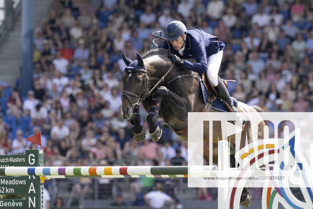 Daniel DEUSSER GER on Otello de Guldenboom in jumping, action, in the 2nd round in jumping S6 ROLEX Grand Prix, Part of the ROLEX Grand Slam of Show Jumping, Der grosse Preis von Aachen, jumping competition with two rounds and jump-off, CSI5, on 24 05 2026, World Equestrian Festival, TSCHIO Aachen 2026 from 22 24 05 2026 in Aachen Germany Â