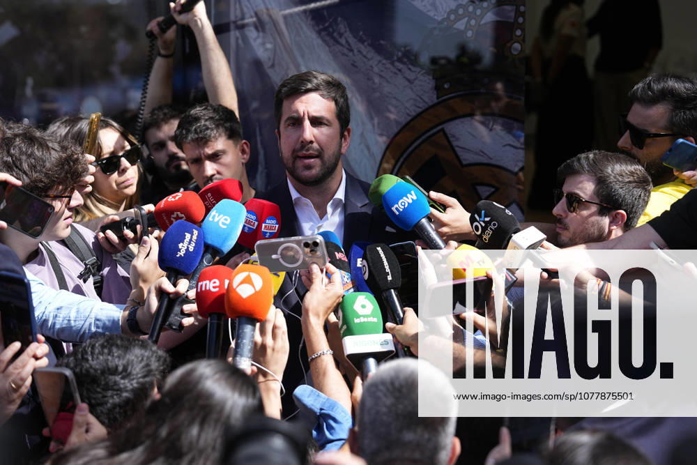 Enrique Riquelme attends the Media during the opening of his new campaign headquarters for his candidacy for the presidency of Real Madrid next to Bernabeu stadium on May 25, 2026, in Madrid, Spain. Madrid Spain - ZUMAa181 20260525_zaa_a181_002