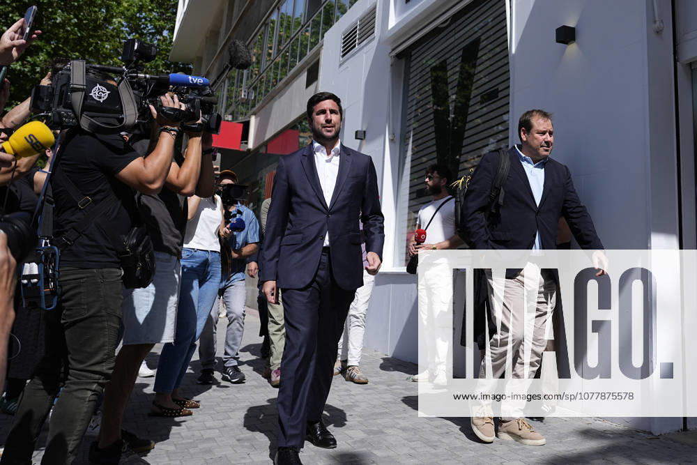 Enrique Riquelme attends the Media during the opening of his new campaign headquarters for his candidacy for the presidency of Real Madrid next to Bernabeu stadium on May 25, 2026, in Madrid, Spain. Madrid Spain - ZUMAa181 20260525_zaa_a181_007