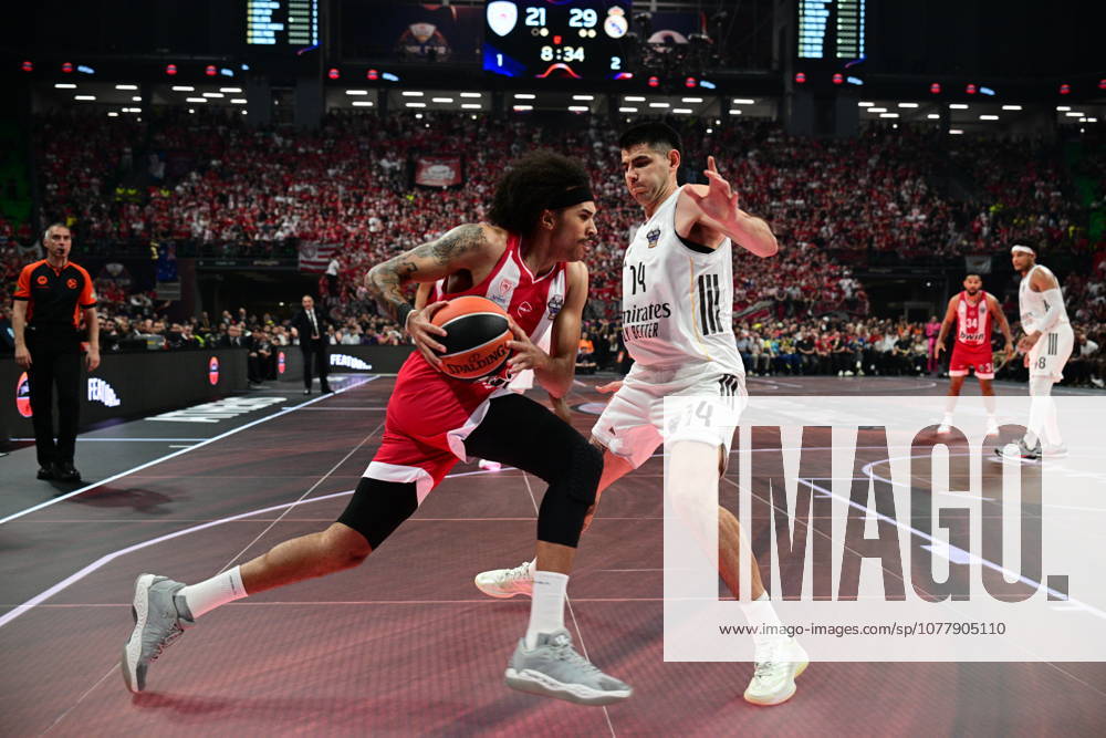 EuroLeague Basketball Final 4 - Champions Game, Olympiacos Piraeus vs Real Madrid - Tyson Ward, 3 of Olympiacos Piraeus in action against Tyson Ward, 3 of Real Madrid during the 2026 EuroLeague Championship Game Olympiacos Piraeus vs Real Madrid at Telekom Center Athens on May 24, 2026 in Athens, Greece. ATHENS Greece