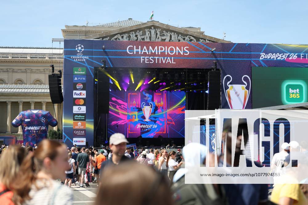 SOCCER - 2025-2026 UEFA Champions League final , Paris vs Arsenal Supporters gathered inside the fan zone ahead of the 2025-2026 UEFA Champions League Final between Paris and Arsenal, enjoying the pre match atmosphere before kickoff in Budapest Budapest Puskas Arena ,Budapest Puskas Arena Hungary