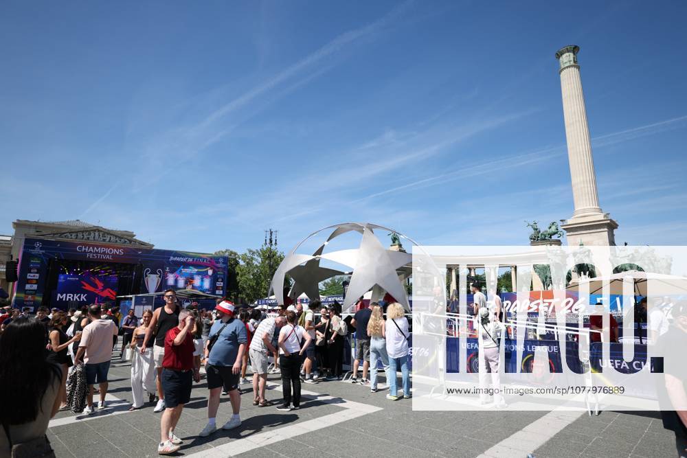 SOCCER - 2025-2026 UEFA Champions League final , Paris vs Arsenal General view of the fan zone ahead of the 2025-2026 UEFA Champions League Final between Paris and Arsenal in Budapest, showing crowds and pre match atmosphere Budapest Puskas Arena ,Budapest Puskas Arena Hungary