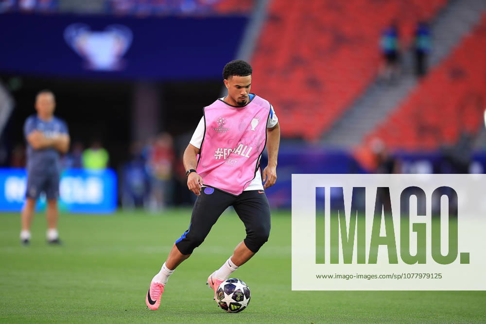 Paris Saint-Germain, Open Training Session Paris Saint-Germain Forward Bradley Barcola (29) during the open training session for Paris Saint-Germain ahead of the Champions League Cup Final at Puskas Arena Park, Budapest, Hungary on 29 May 2026. Budapest Puskas Arena Park Hungary Editorial use only ,