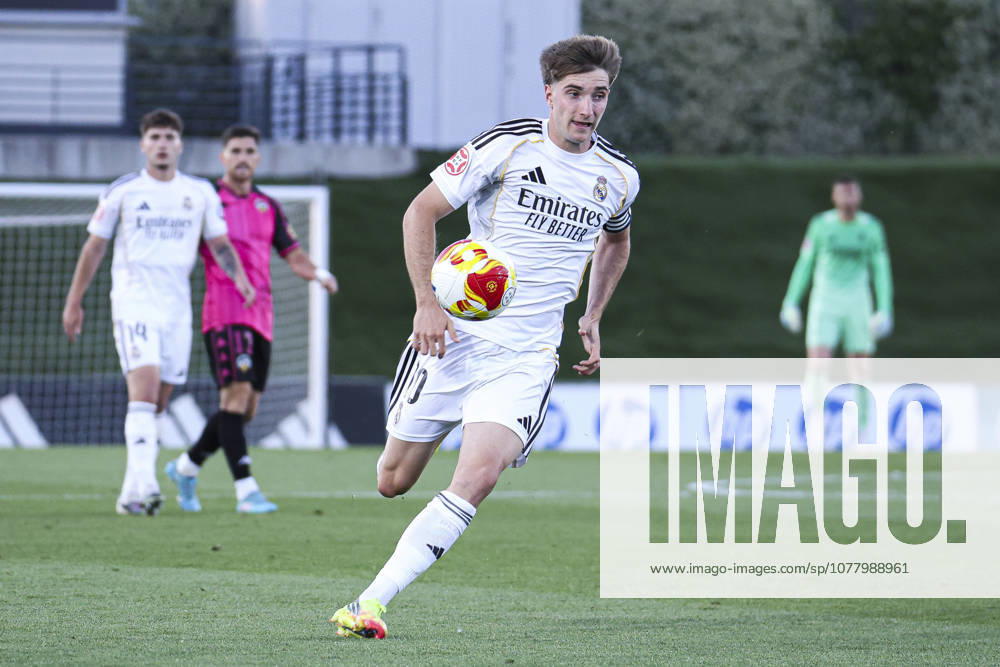 Real Madrid Castilla vs CE Sabadell, on the playoff matchday of the 2025 26 Primera Federacion Third Division of Spain May 29, 2026, Madrid, Spain Cesar Palacios during the Primera Division championship football match between Real Madrid Castilla and CD Sabadell on 29 May 2026 at Estadio Alfredo Di Stefano in Madrid, Spain Madrid Madrid Madrid Spain