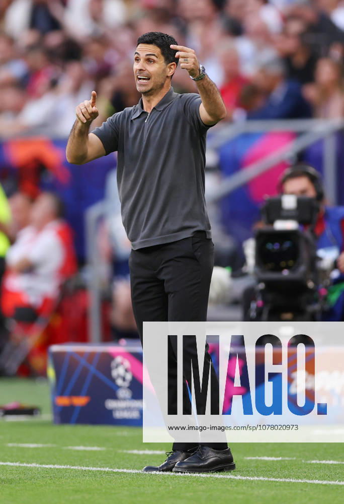 Budapest, Hungary, 30th May 2026. Mikel Arteta manager of Arsenal on the touchline during the Paris Saint Germain vs Arsenal UEFA Champions League Final match at Puskas Arena, Budapest. Picture credit should read: David Klein Sportimage . SPI_096_DK_PSG_Arsenal SPI-4828-0095
