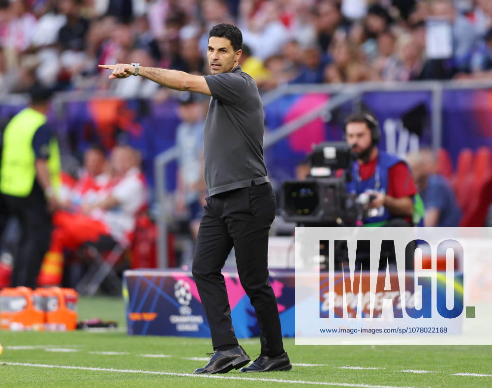 Budapest, Hungary, 30th May 2026. Mikel Arteta manager of Arsenal on the touchline during the Paris Saint Germain vs Arsenal UEFA Champions League Final match at Puskas Arena, Budapest. Picture credit should read: David Klein Sportimage . SPI_099_DK_PSG_Arsenal SPI-4828-0098