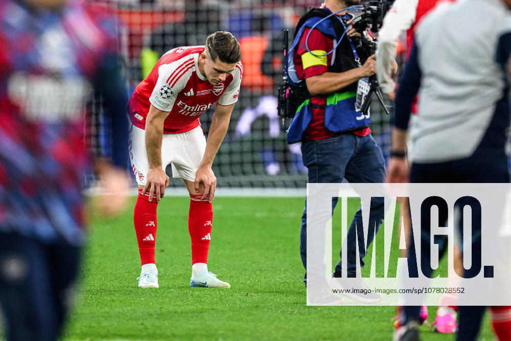 Viktor Gyökeres of Arsenal looks dejected after the UEFA Champions League final match between Paris Saint Germain and Arsenal on May 30, 2026 in Budapest Photo Maxim Thore BILDBYRAN kod MT MT1056 fotboll football soccer fotball uefa champions league champions league paris saint germain arsenal bbeng depp