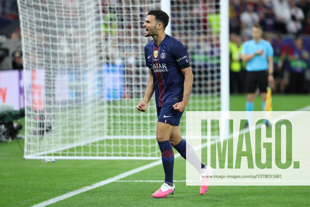 Paris Saint-Germain v Arsenal FC - UEFA Champions League Final 2026 Goncalo Ramos of Paris Saint-Germain celebrates his penalty during the penalty shoot out of the UEFA Champions League Final 2026 match between Paris Saint-Germain and Arsenal FC at Puskas Arena on May 30, 2026 in Budapest, Hungary. WARNING! This Photograph May Only Be Used For Newspaper And Or Magazine Editorial Purposes. May Not Be Used For Publications Involving 1 player, 1 Club Or 1 Competition Without Written Authorisation From Football DataCo Ltd. For Any Queries, Please Contact Football DataCo Ltd on +44 (0) 207 864 9121 Budapest Puskas Arena Hungary Hungary
