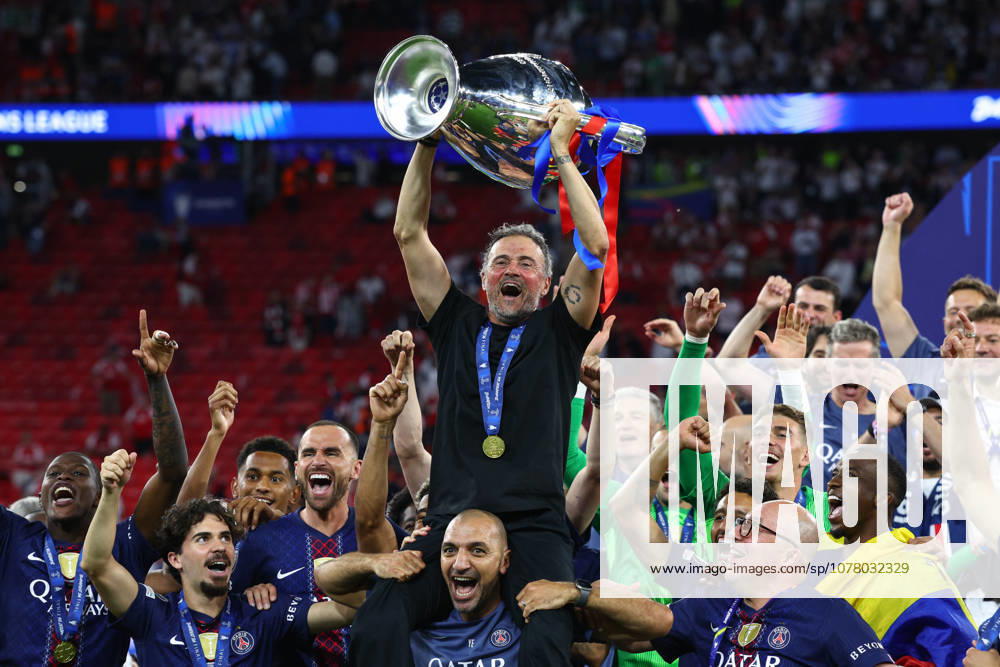 UEFA Champions League Final: Paris Saint-Germain v Arsenal BUDAPEST, HUNGARY - 30th May 2026: PSG Head Coach Luis Enrique is held aloft and lifts the trophy and celebrates with his team after the UEFA Champions League Final match between Paris Saint-Germain and Arsenal FC at the Puskas Arena Budapest Puskas Arena Hungary