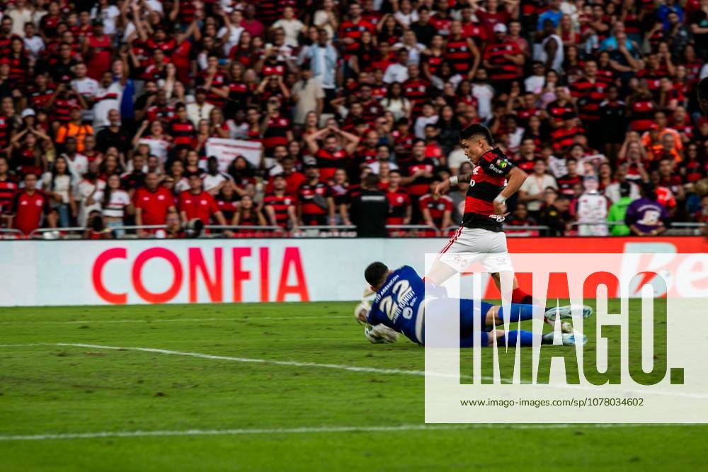 Flamengo and Coritiba, for the 18th round of the Brazilian championship. Rio de Janeiro (RJ) 05 30 2026 - Flamengo Coritiba Brasilerao Maracana - Luiz Araujo, Flamengo player, in the match between Flamengo and Coritiba, for the 18th round of the Brazilian championship, on the afternoon of this Saturday (30), at the Maracana stadium, in Rio de Janeiro.(Foto: Lucas Simonin Gomes Thenews2 imago images) SPO