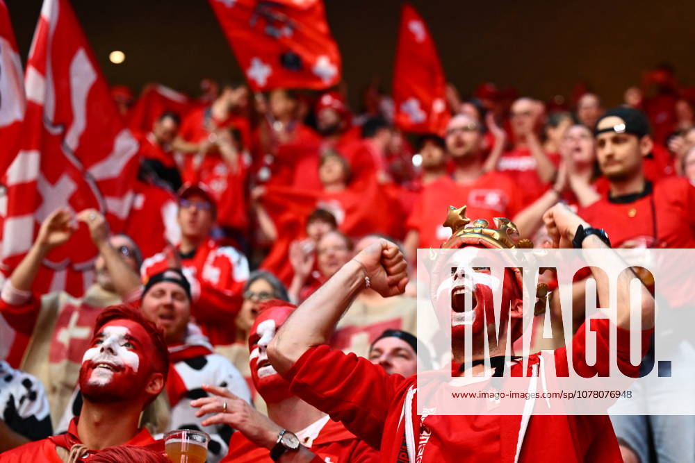 Fans of Switzerland during the final match Switzerland vs Finland at the 2026 IIHF Ice hockey, Eishockey World Championship, WM, Weltmeisterschaft in Zurich, Switzerland, May 31, 2026. (CTKxPhoto RadekxPetrasek) CTKPhotoP2026053105377 CTKPhotoP2026053105377
