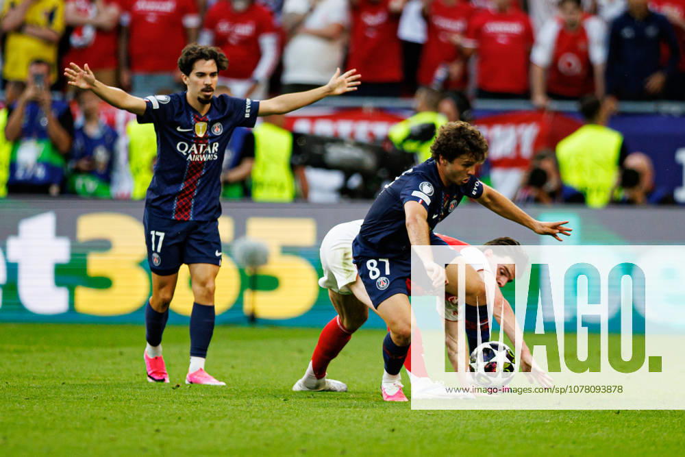 Vitinha, Joao Neves and Declan Rice seen during the UEFA Champions League 2026 final game between teams of Paris Saint-Germain and Arsenal FC (Grzegorz Wajda Ball Raw Images) Budapest Puskas Arena Hungary