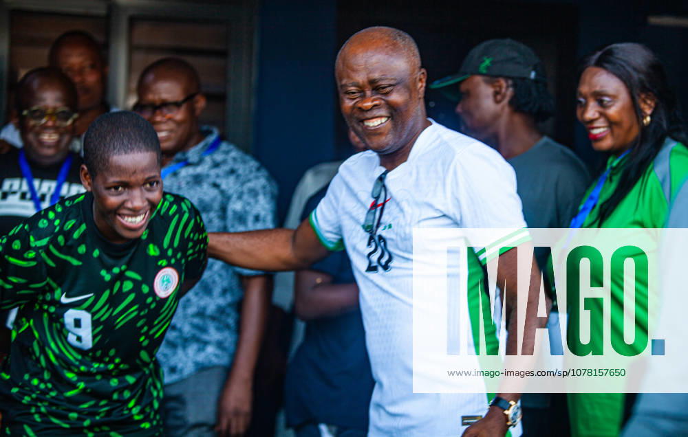 Nigeria v Guinea - 2026 FIFA U-17 Women s World Cup Qualifier Chidera Harmony Chidi, Nigeria s Captain (left), is congratulated by Kunle Soname, the owner of Remo Stars FC, during Nigeria s U-17 women s national team, Nationalteam the Flamingos, 6-0 (11-0 aggregate) victory over Guinea U-17 in the second leg of the 2026 FIFA U-17 Women s World Cup Qualifier at Remo Stadium in Ikenne, Ogun State, Nigeria, on May 31, 2026. The victory advances Nigeria to the final round of the qualifiers for the 2026 FIFA U-17 Women s World Cup in Morocco. Ikenne Nigeria