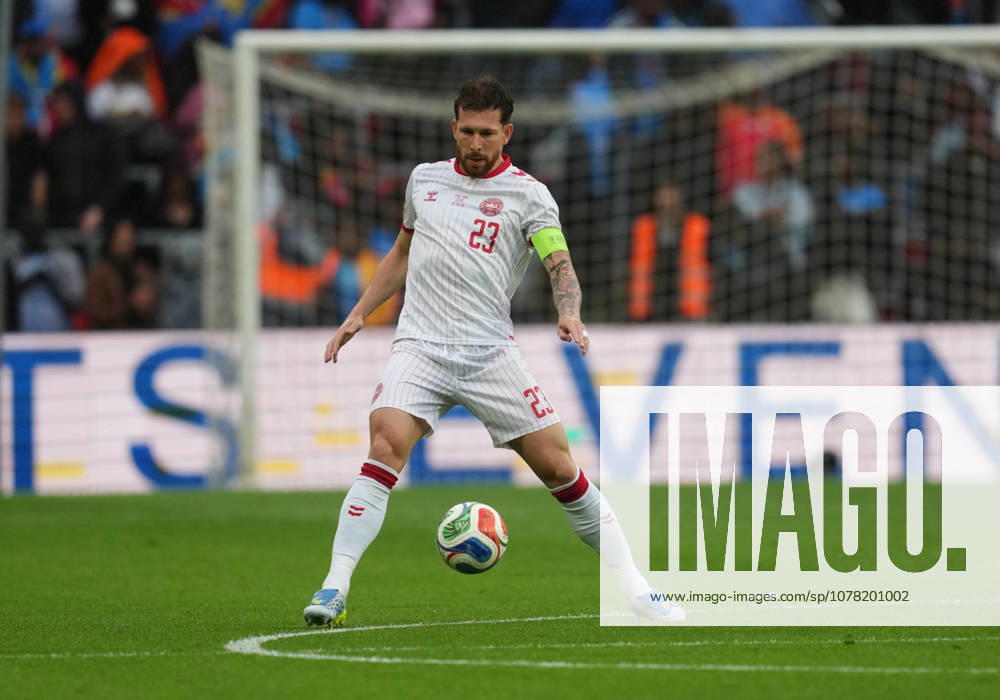 Pierre Emile Hoejbjerg Denmark controls the ball during DR Congo and Denmark, UEFA International Friendly, Stade Maurice Dufrasne, Liege, Belgium on June 3, 2026 Thor Wegner DeFodi Images Photo by DeFodi Images