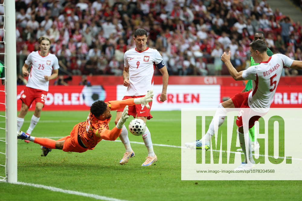 WARSZAWA 03.06.2026 MIEDZYNARODOWY MECZ TOWARZYSKI: POLSKA - NIGERIA --- International Friendly, Länderspiel, Nationalmannschaft FOOTBALL MATCH IN WARSAW: POLAND - NIGERIA 2:2 MADUKA OKOYE ROBERT LEWANDOWSKI JAN BEDNAREK FOT. PIOTR KUCZA FOTOPYK NEWSPIX.PL --- newspix.pl
