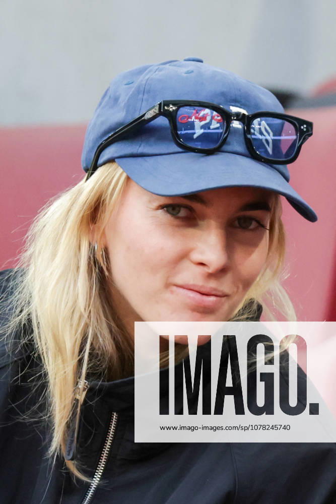 Soccer World Cup Qualification Women, Germany Norway v l Laura Freigang, Sydney Lohmann German Womens National Team Cologne