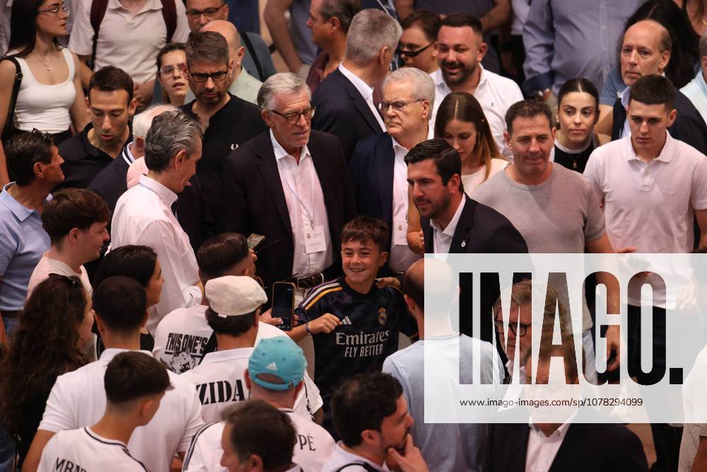 Enrique Riquelme during the Real Madrid presidential elections 2026. Voters approaching to cast their vote for Florentino Perez or Enrique Riquelme as the next president of Real Madrid at the Real Madrid City Basketball Pavilion, located in Valdebebas, on June 7, 2026 in Madrid. Especial Elecciones Real Madrid 900 Cordon Press 900 CordonxPress LOF - Especial Elecciones Real Madrid